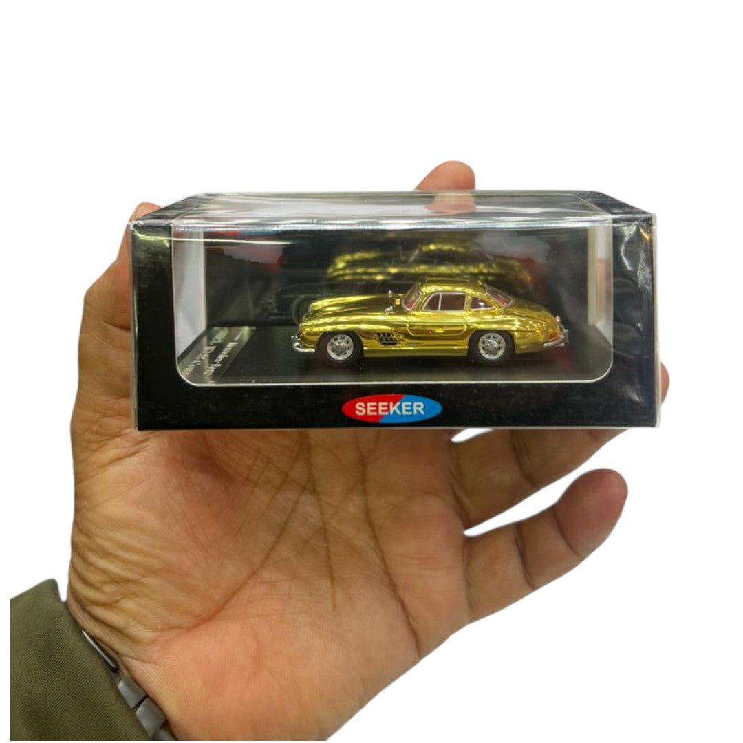 SEEKER 1:64 Mercedes-Benz 300 SL (W198) Gullwing – Chrome Finish Diecast Model Car (2 Variants)