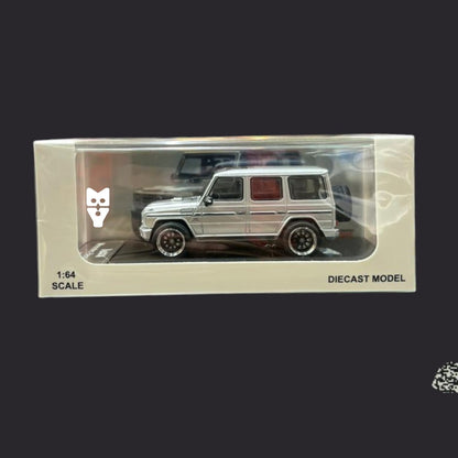 LMF 1:64 Mercedes-Benz G-Class (G-Wagon) Diecast Model Car (2 Variants)
