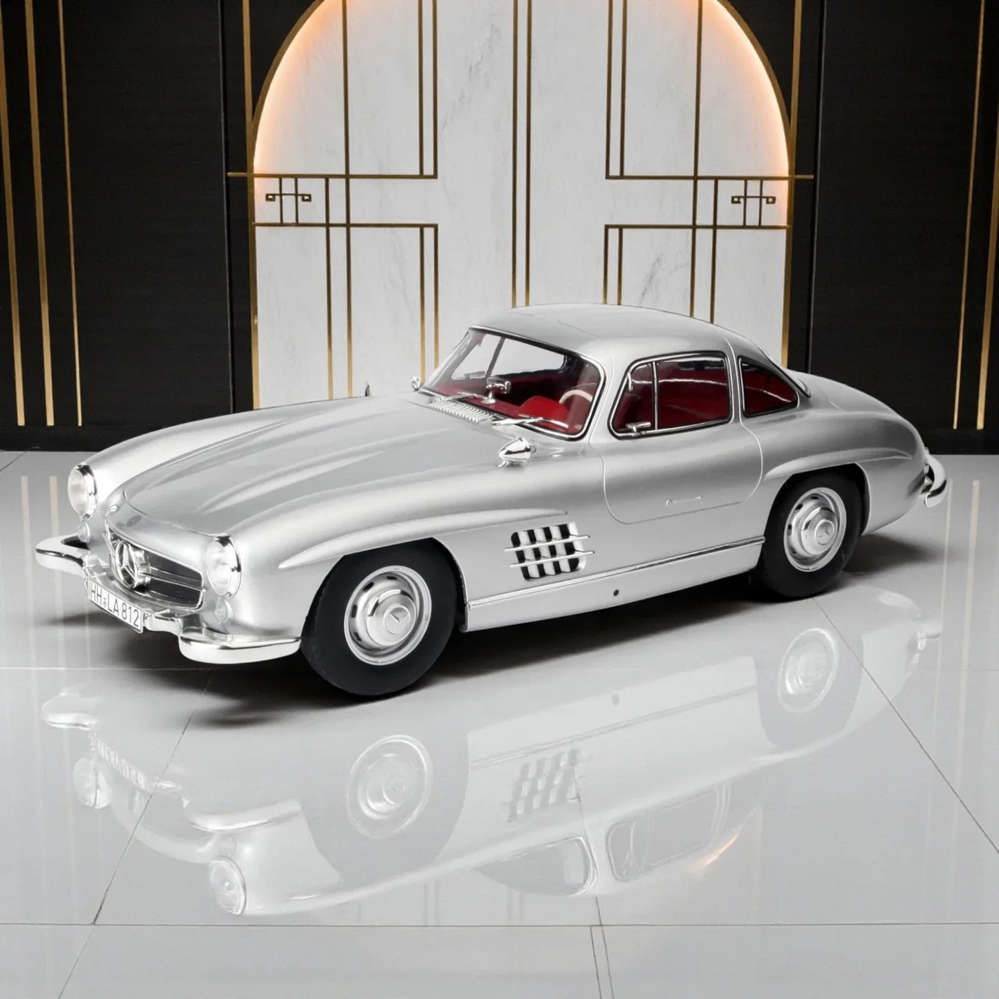 BSC MERCEDES BEN-Z 300SL-1955 Diecast Model  Car Silver