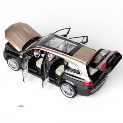 Paragon 1:18 Mercedes-Maybach GLS 600 Silver Diecast Model – Luxury SUV All-Opening Collector Car