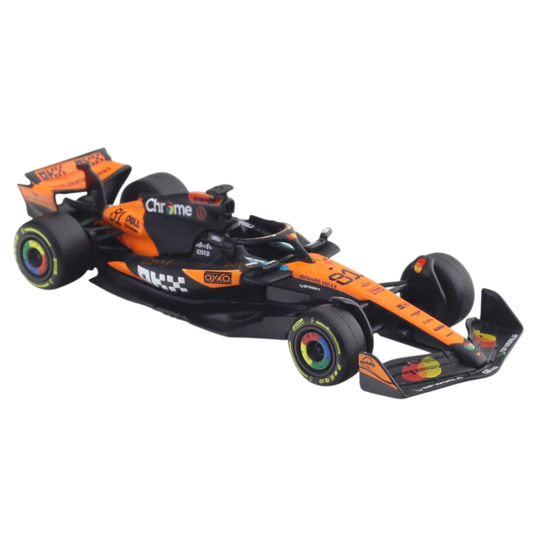 Bburago 1:64 McLaren MCL39 Australian GP 2025 Oscar Piastri F1 Diecast Model