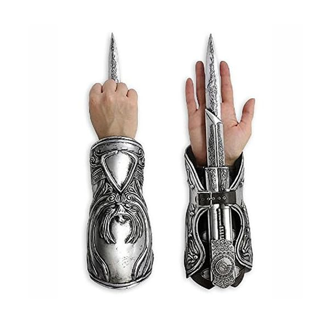 Assassin's Creed : Ultimate BROTHERHOOD- EZIO AUDITORE'S ARMORED VAMBRACE Hidden Blade Gauntlet Set! Role-Play Accessory Age 17+