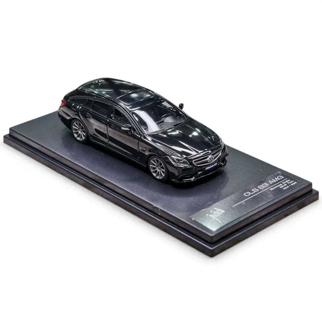King Model 1:64 Mercedes-Benz CLS63 AMG Shooting Brake Diecast Car