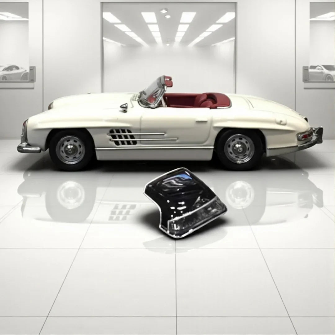 GFCC 1:64 1960 Mercedes-Benz 300SL Roadster White Diecast Model Car
