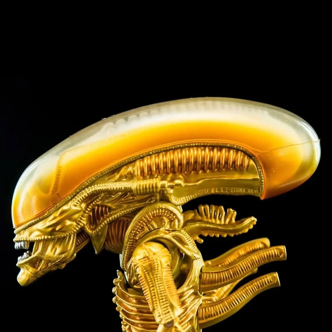 Herocross Alien Special Edition Gold Hybrid Action Figure