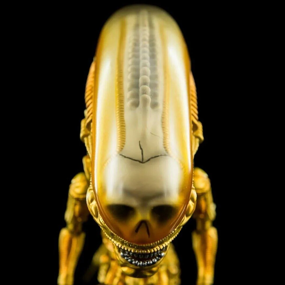 Herocross Alien Special Edition Gold Hybrid Action Figure