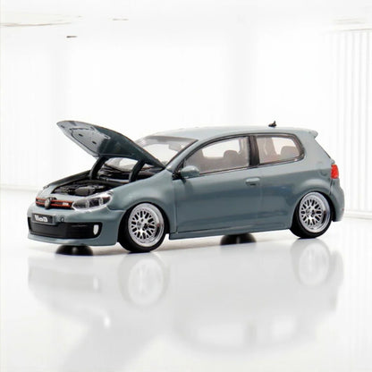 Maxwell  1:64 GOLF GTI MK6 BBS Grey Diecast Car Model