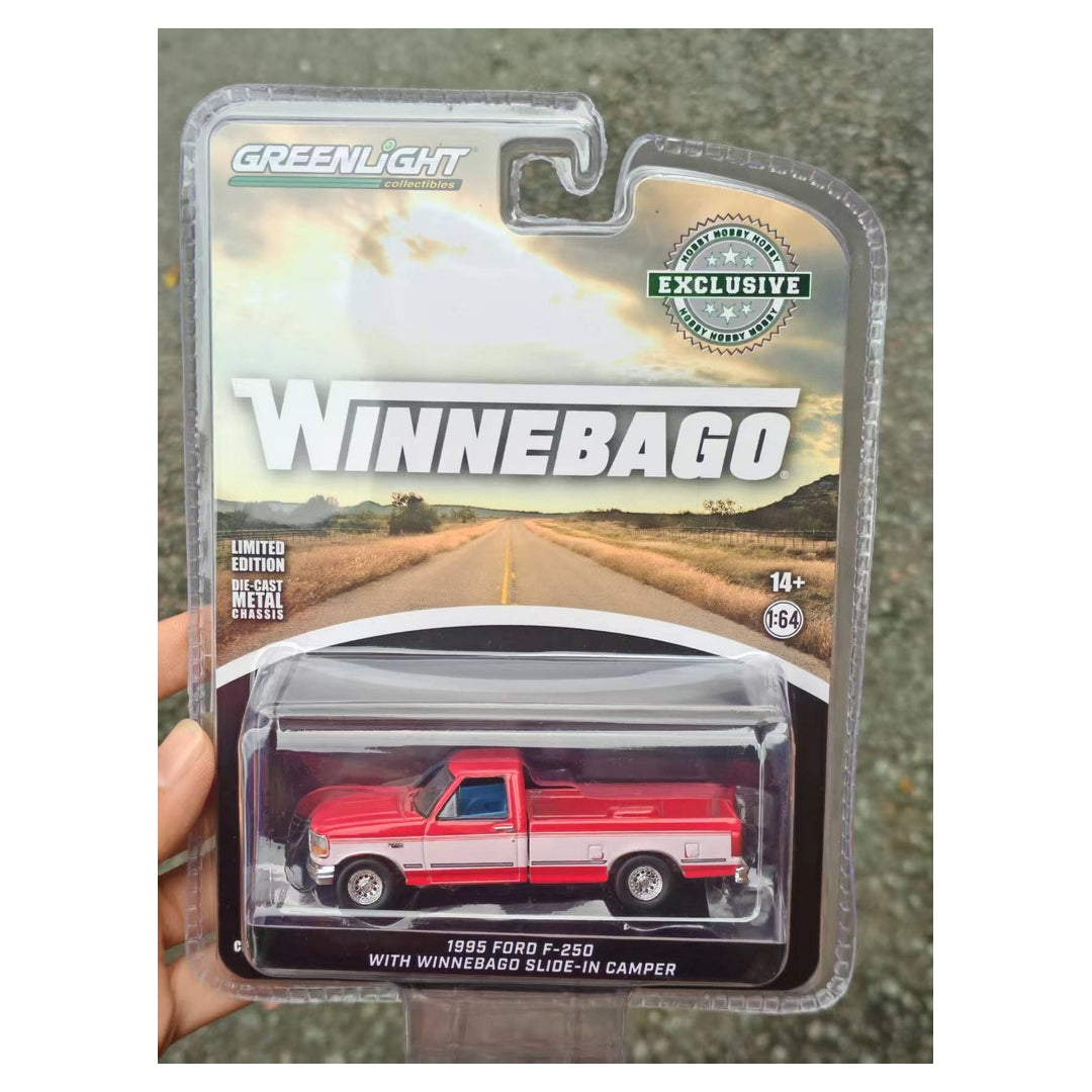GreenLight Winnebago Exclusive 1995 Ford F-250 with Winnebago Slide-In Camper 1:64 Diecast Model