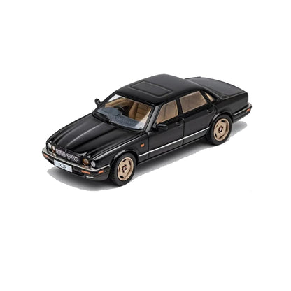 GCD 1:64 Jaguar XJ (X300) Black Diecast Model Car | Premium Classic Luxury Sedan Miniature