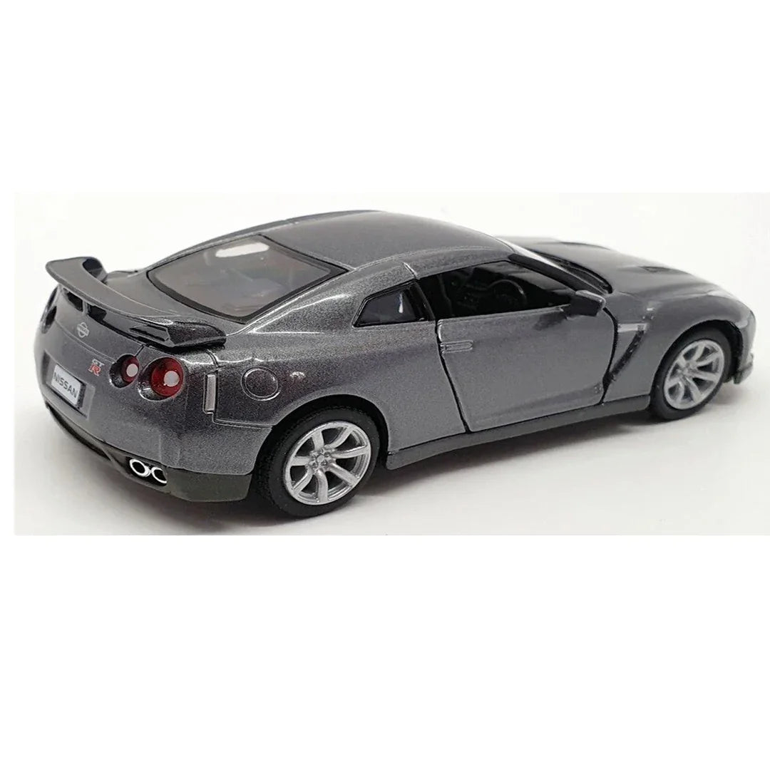 KiNSMART KT5340W Nissan GT-R R35 – 1:36 Scale Die-Cast Model Toy Car - Grey - Jaiman Toys