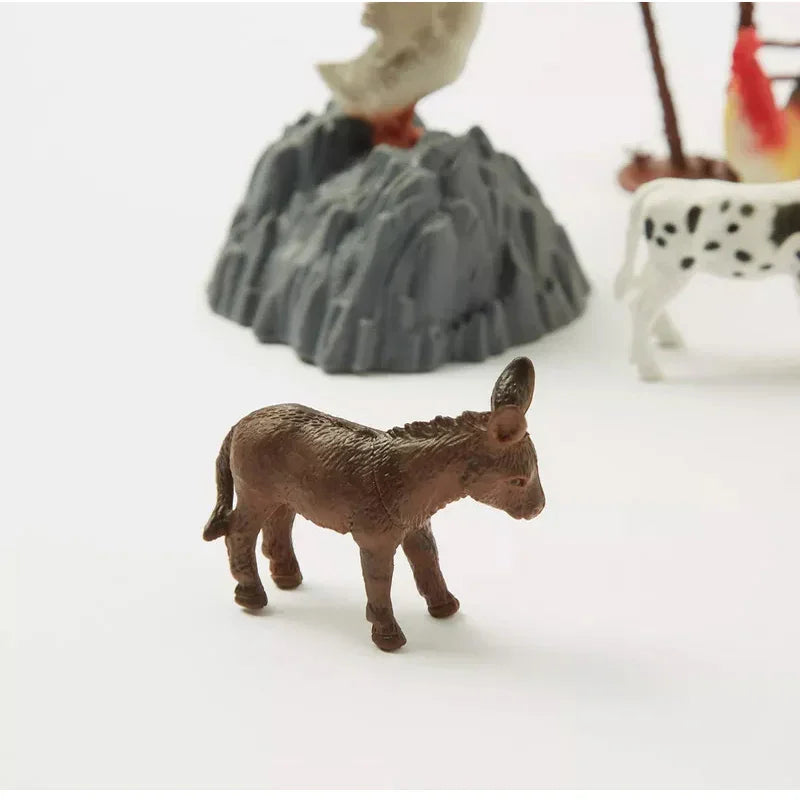 Farm Animal Toy Jar – 13 Piece Educational Playset with Farm Animals, Trees & Accessories for Kids