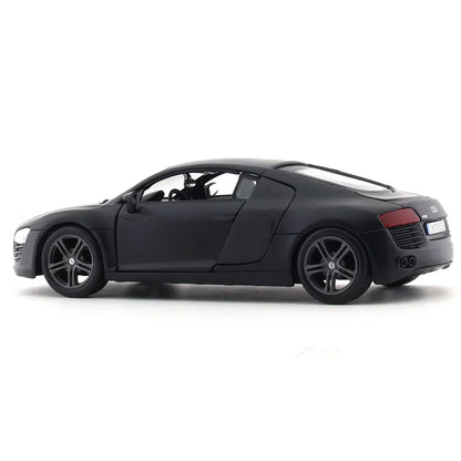 Maisto 1:24 Audi R8 Matte Black | Licensed Diecast Sports Car Model Collectible