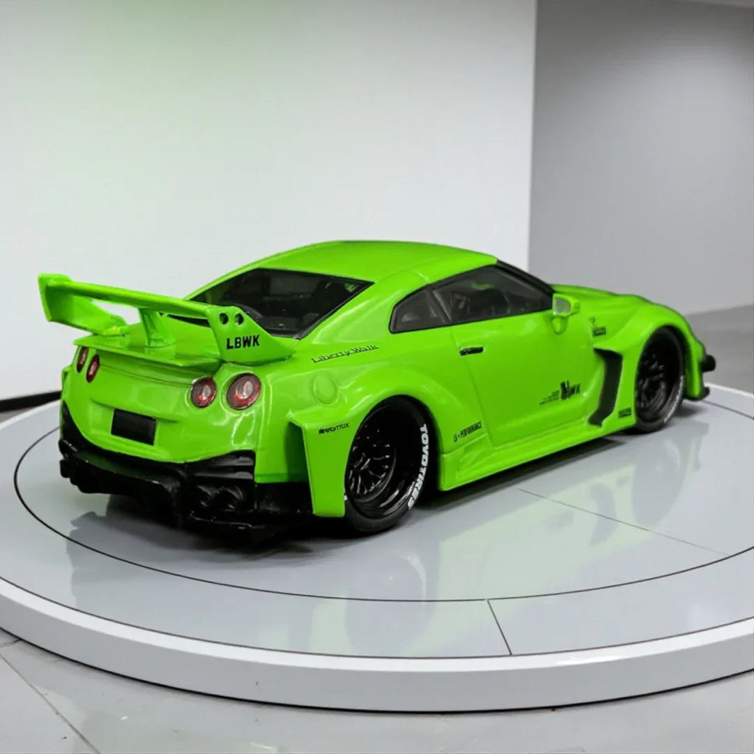 Solido 1:43 Nissan GT-R (R35) Liberty Walk Body Kit 2020