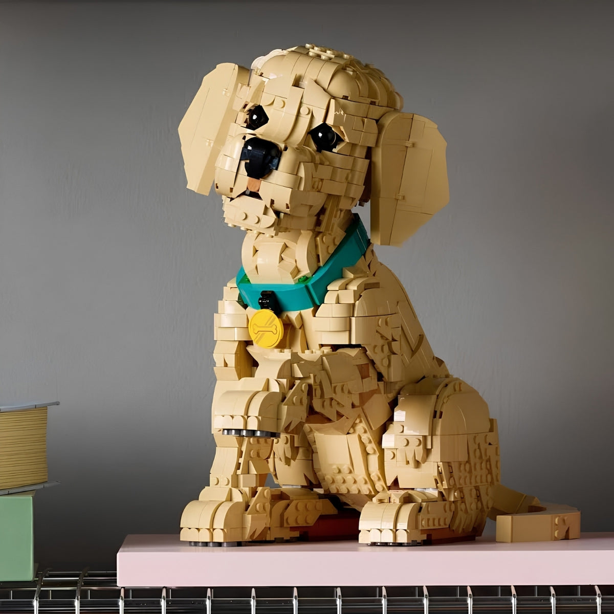 LEGO Icons 11384 Golden Retriever Puppy Building Set for Adults, 2102 Pieces, Realistic Dog Model, Collectible Animal Figure & Home Decor Display Set, Gift for Dog Lovers