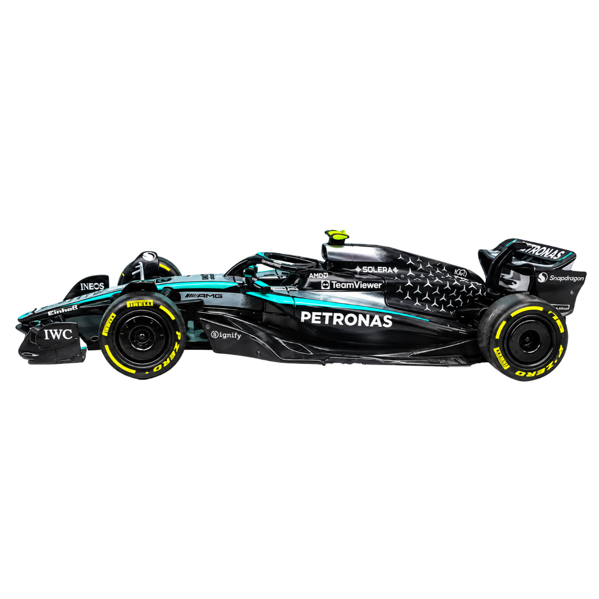 Bburago Mercedes-AMG F1 W16 E Performance Andrea Kimi Antonelli #12 1:43 Scale Die-Cast Formula 1 Racing Car Model – Mercedes-AMG PETRONAS F1 Team Collectible with Display Box