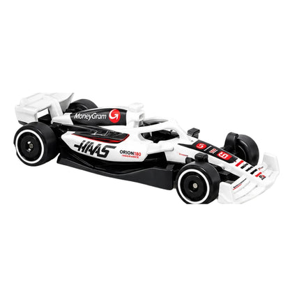 Hot Wheels Formula 1 2025 JKG12 (01806) Pack of 5 Diecast Racing Cars 1:64 Scale – Red Bull, Mercedes, Alpine, Haas & Williams F1 Collectible Toy Cars