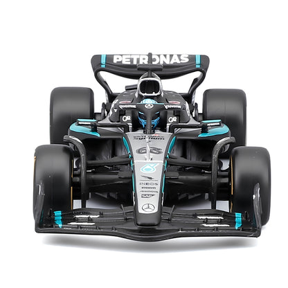 Bburago 1:43 Mercedes-AMG Petronas Formula One Team F1 W16 E Performance George Russell #63 Die-Cast Racing Model Car Collectible for F1 Fans & Motorsport Collectors