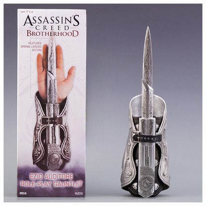 Assassin's Creed : Ultimate BROTHERHOOD- EZIO AUDITORE'S ARMORED VAMBRACE Hidden Blade Gauntlet Set! Role-Play Accessory Age 17+