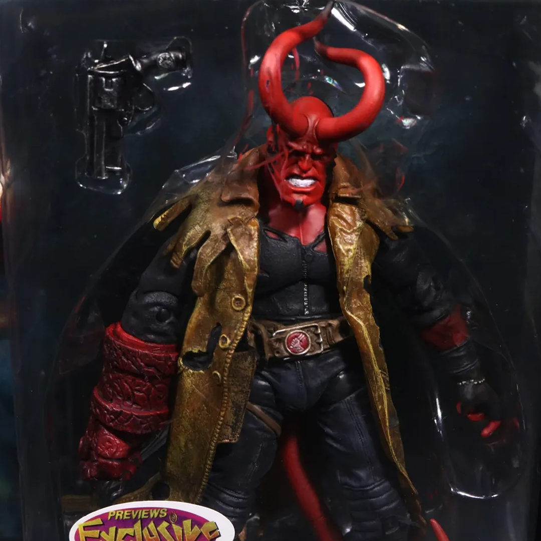 New Hellboy Battle Damaged HB 7" Action Figure Exclusive 1/12 Scale Collection