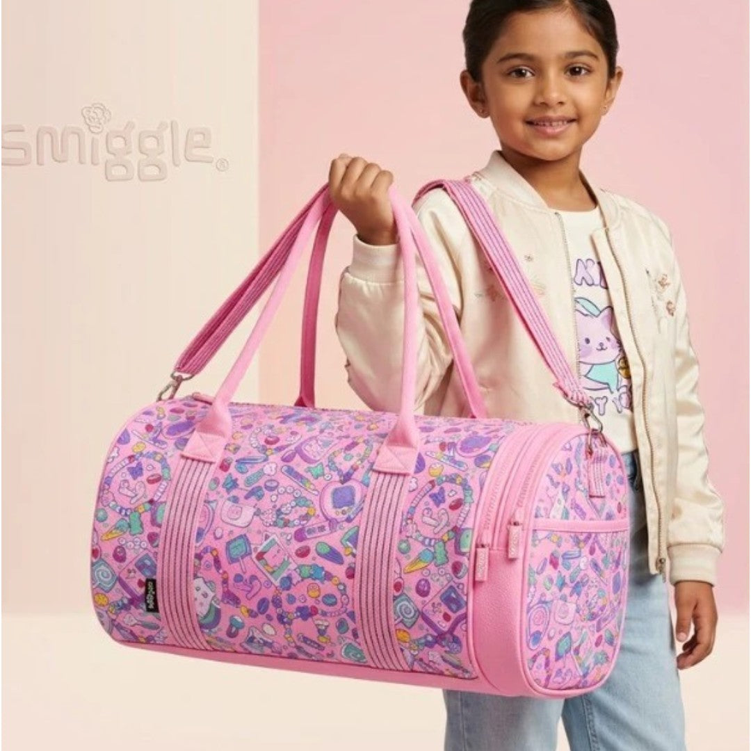 Smiggle Kids Travel Duffel Bag | Weekender Sports Bag with Adjustable Shoulder Strap, Large Capacity&  Cute Designs (44cm) (1 Assorted Bag)