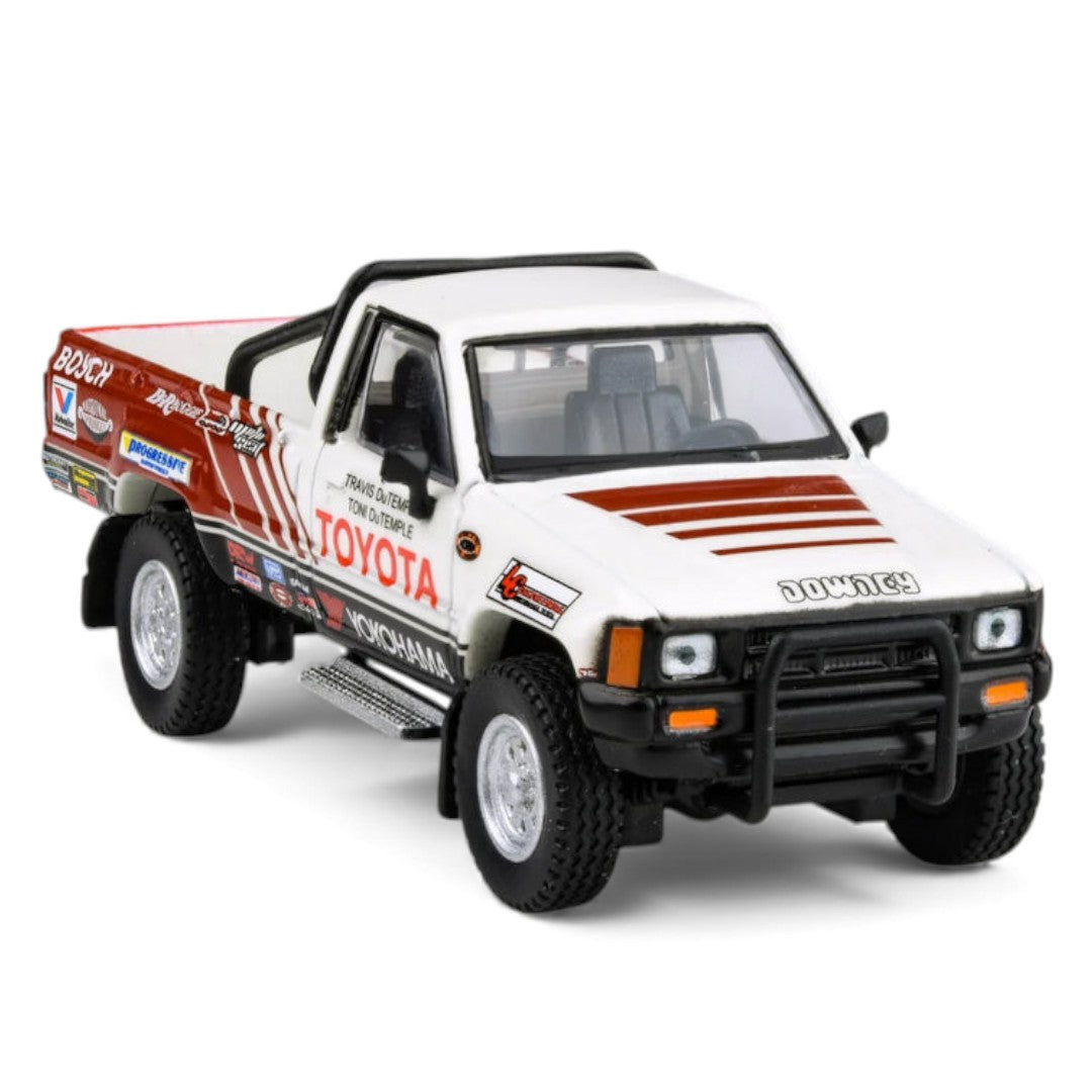 PARA64 1:64 Toyota Hilux Class 7S Racing Truck 1985 – Diecast Model Pickup (White)